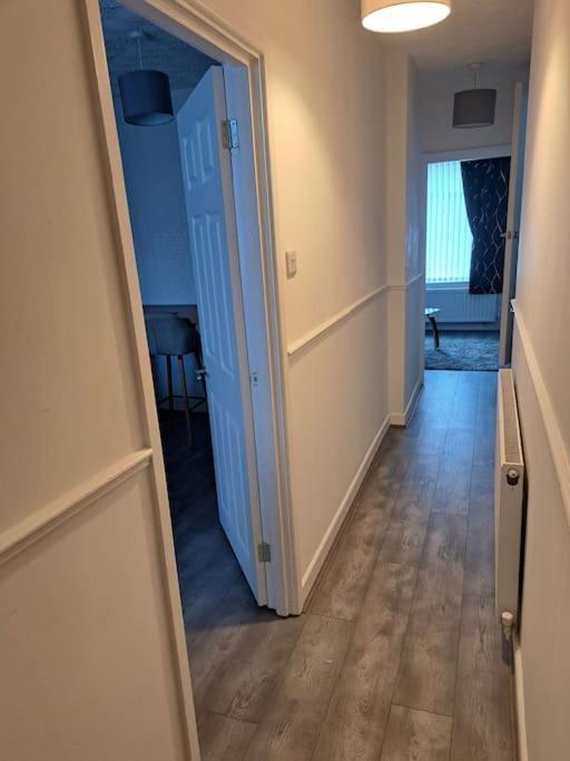 1 Bed Apart Dowlais Экстерьер фото